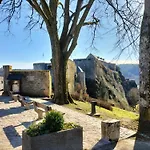 La Seigneurie De Godefroy